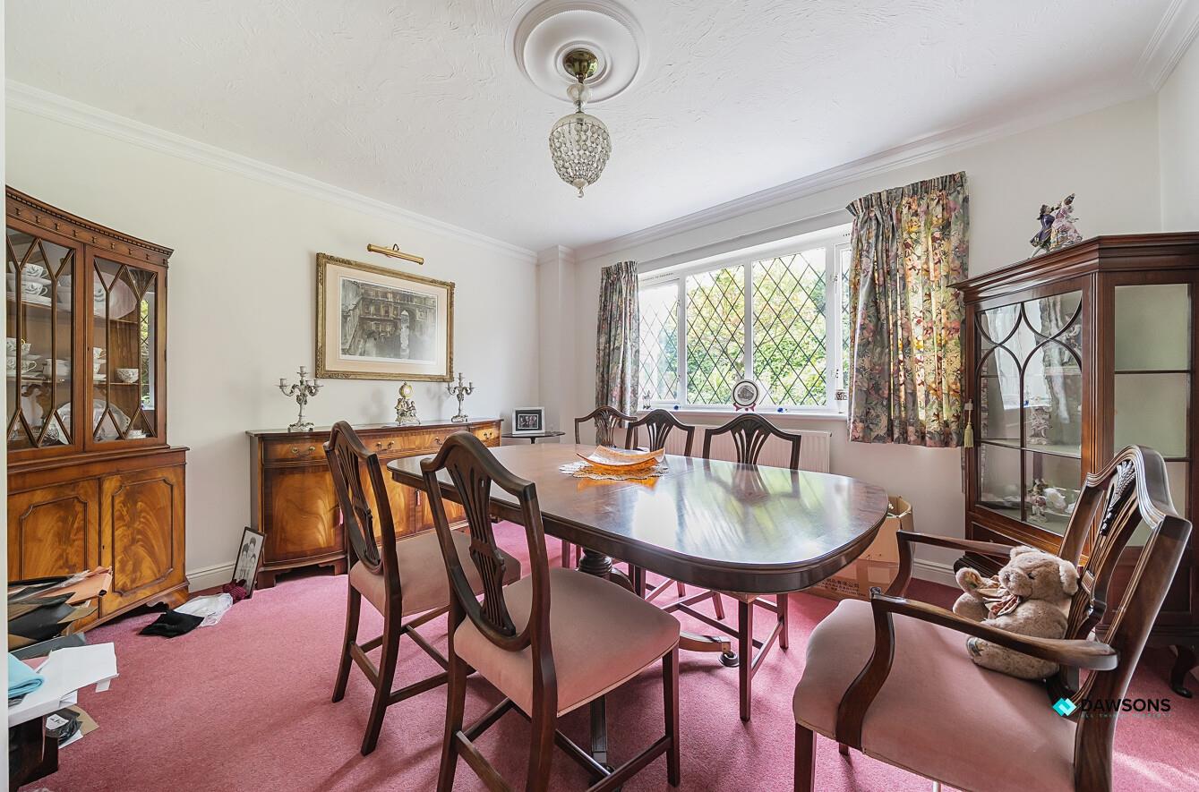 Ffordd Draenen Ddu, West Cross, Swansea, SA3 5RP